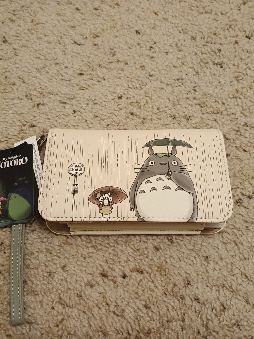 Hot Topic Cream My Neighbor Totoro Clip Wallet with Zip Back